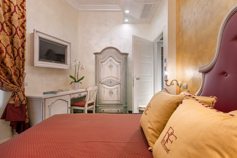 Hostal Relais Empire