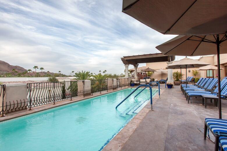 Hotel Montelucia Resort & Spa
