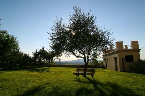 Hostal La Rocca Guest House & Spa