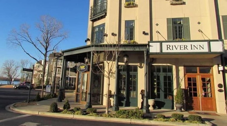 Hotel River Inn Of Harbor Town