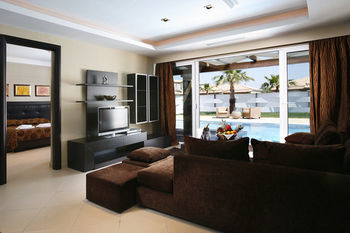 Hotel Olympia Golden Beach & Spa