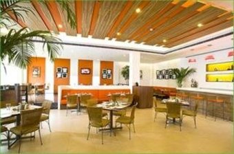 Lemon Tree Hotel East Delhi Mall