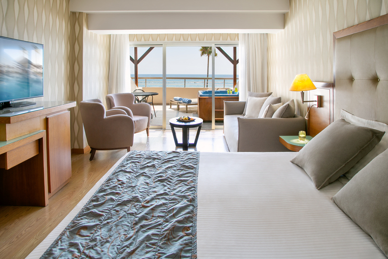 Hotel Atlantica Miramare Beach
