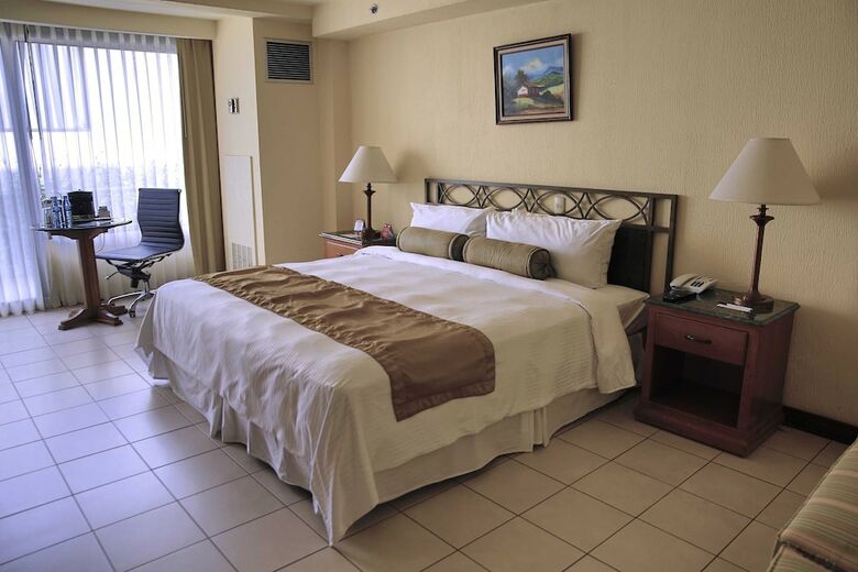 Hotel Wyndham San Jose Herradura