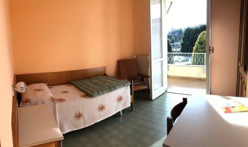 Hostal Centro Di Spiritualit� Maria Candida