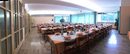 Hostal Centro Di Spiritualit� Maria Candida