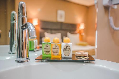 Down Town Hotel By Business & Leisure Hotels