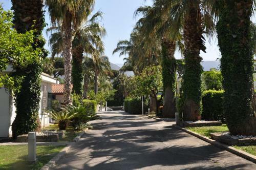 Aparthotel Esperidi Resort Village