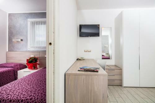 Hotel Ambassador Meuble