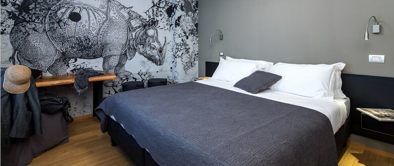 Hostal Mercatovecchio Luxury Suites