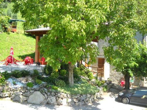 Agroturismo Agriturismo Cascina Lert