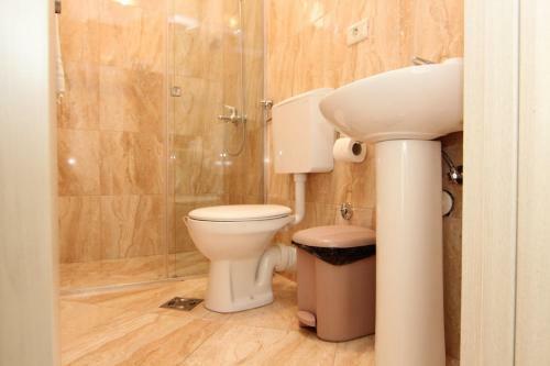 Hostal Guest House Dayana