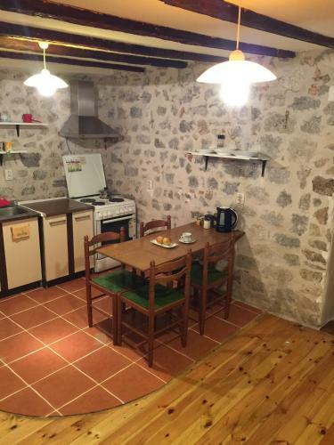 Albergue Kotor Korea Guest House