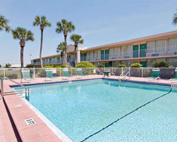 Hotel Days Inn & Suites Davenport