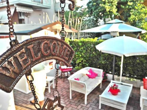 Hostal Hotel Villa Cesare B&B
