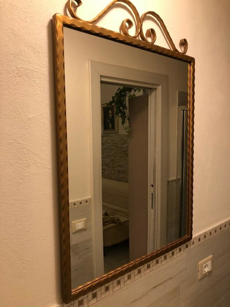 Bed & Breakfast La Grotta Del Re