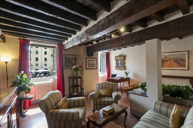 B&B Arena Di Lucca