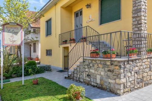 Hostal Affittacamere La Casa Di Ugo