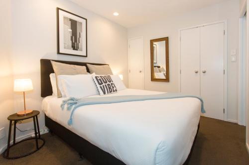 Towny - Character Apartment - 2 Bedrooms