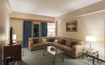 Hotel Holiday Inn Convention Center