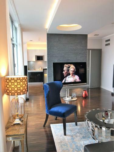 Luxury Apartments Mondrian Old Town