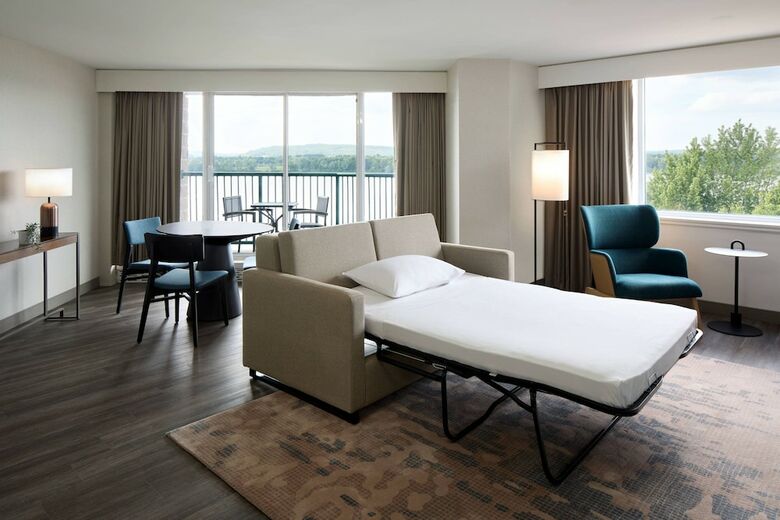 Hotel Delta Fredericton