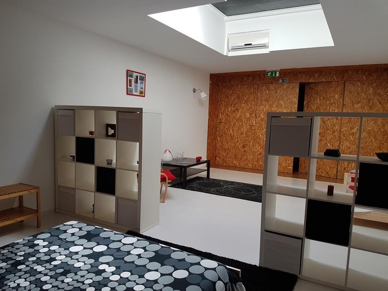 Bed & Breakfast 100 Contos