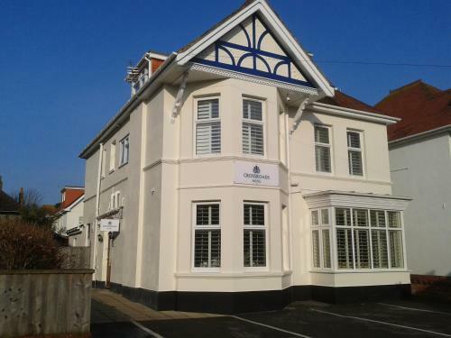 Bed & Breakfast Crossroads Hotel