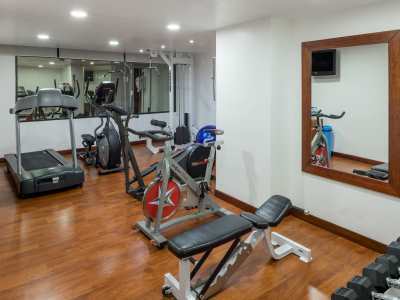 Hotel Howard Johnson La Carolina- Quito
