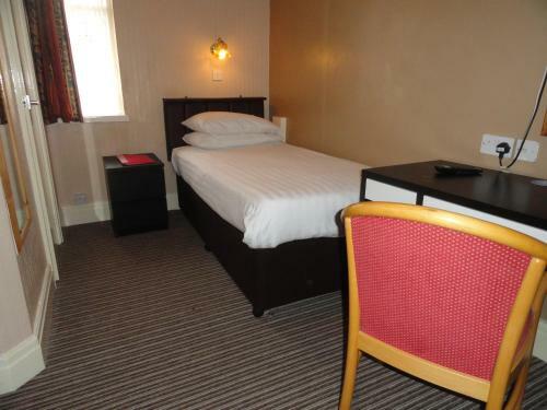 Hostal The Beechfield Hotel