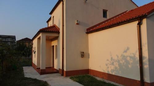 Hostal Vila Calypso Costinesti