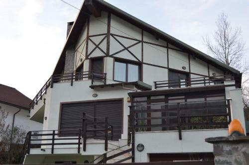 Villa Ski & Adventure Vila