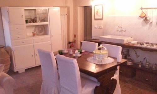 Almacivita Apartments & Rooms