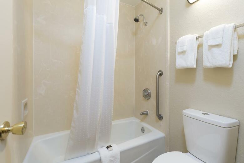 Hotel Rosen Inn International