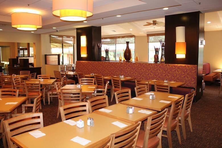 Hotel Rosen Inn International