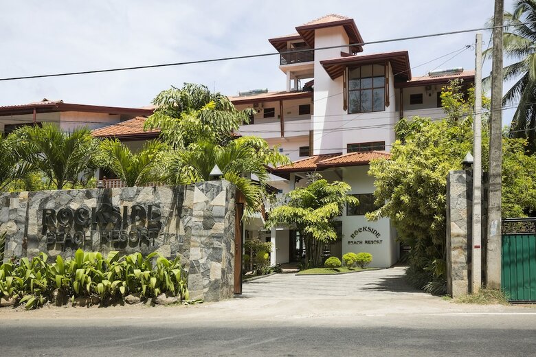 Hotel Rockside Beach Resort