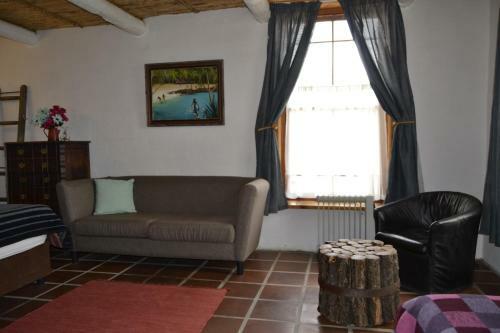 Hostal Aloe Guest House