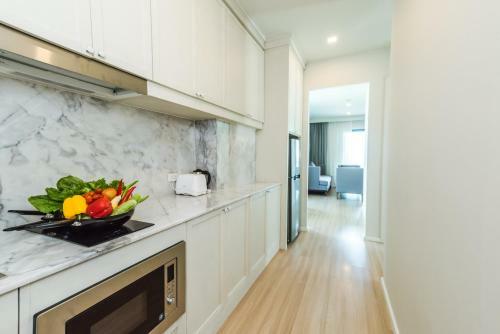 Apartamentos Dlux Condominium Phuket