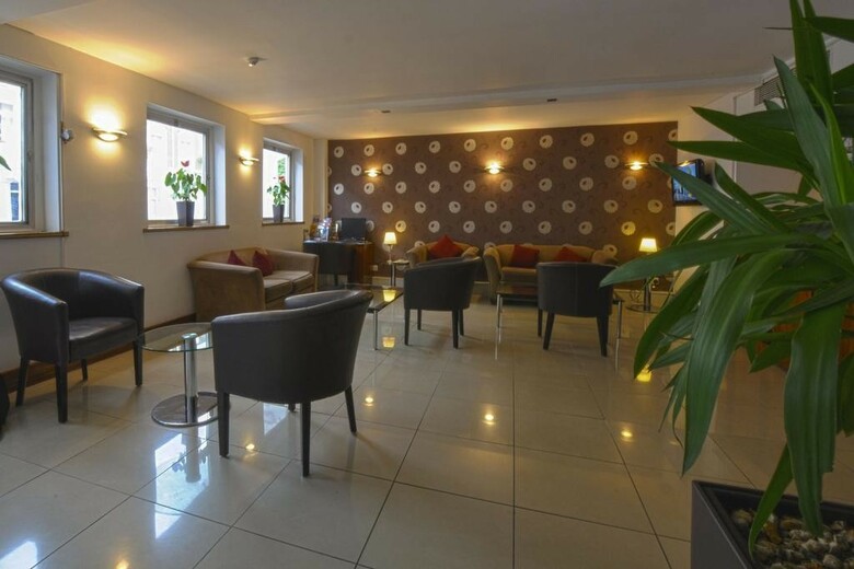 Hotel Kensington Court