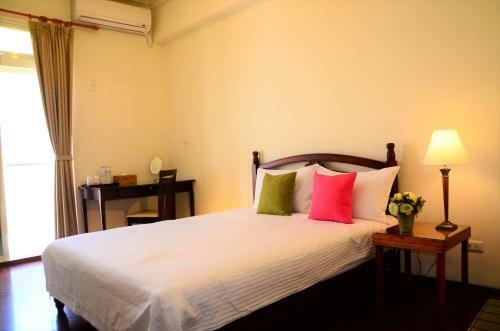 East Love Homestay
