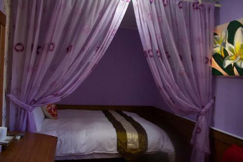 Wen-feng House B&B