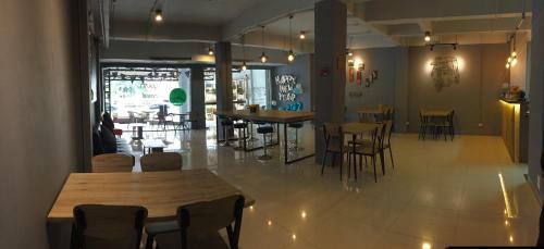 Qinglian Youth Hostel