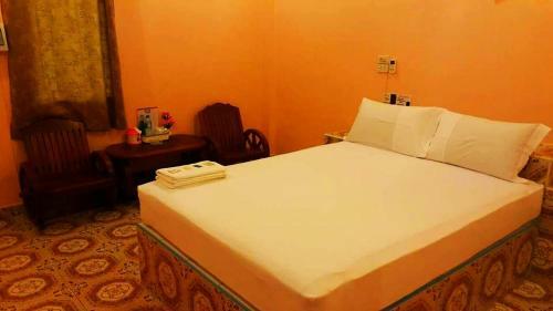 Bed & Breakfast Suratthani Airport Mini Hotel