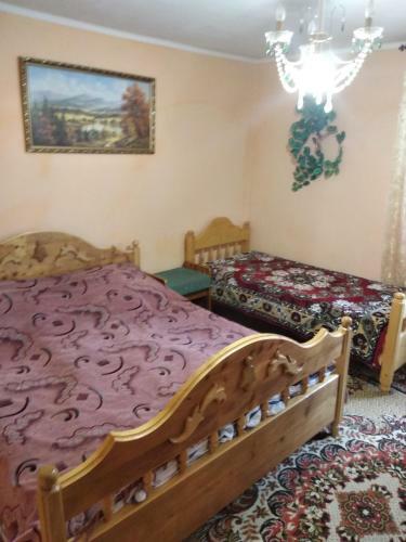 Lodge Guest House Pid Lypamy