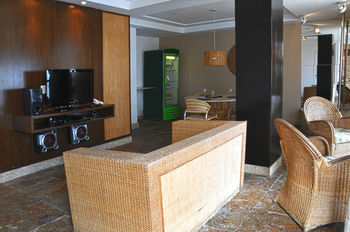 New Dhunas Motel - Adult Only