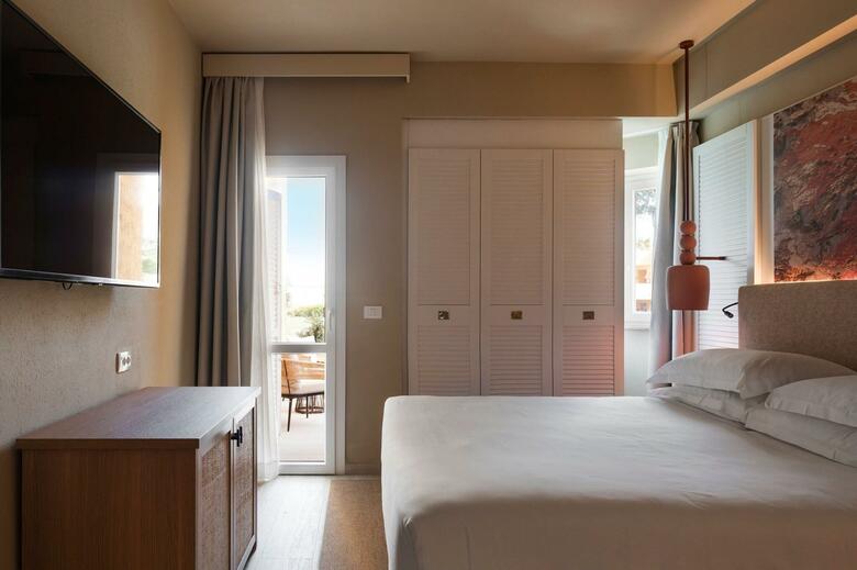 Hotel Mangia's Brucoli, Sicily, Autograph Collection