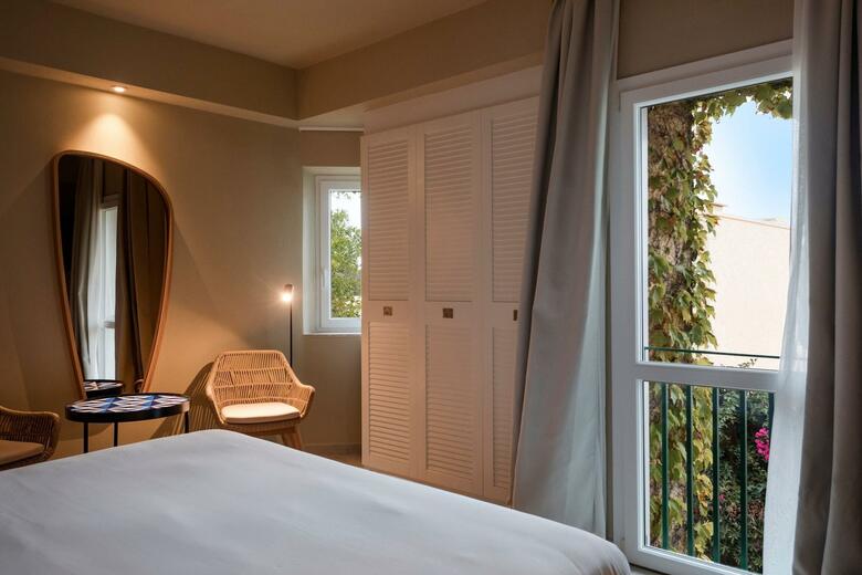 Hotel Mangia's Brucoli, Sicily, Autograph Collection