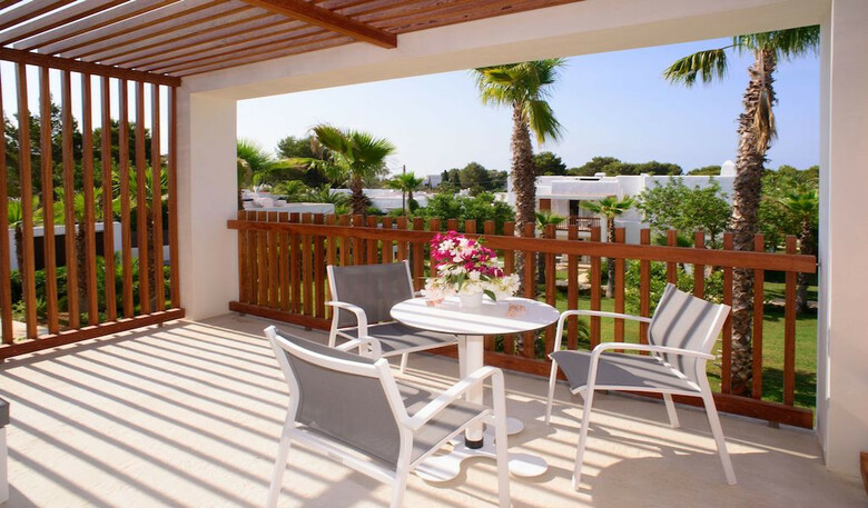Hotel Cala Llenya Resort Ibiza