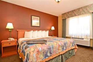 Best Western Plus Deer Park Hotel & Suites