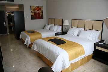 Hotel Holiday Inn Express Cd. Del Carmen